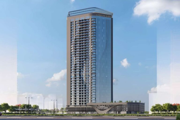 Franck Muller Vanguard | Luxury Apartments & Retail in Dubai Marina